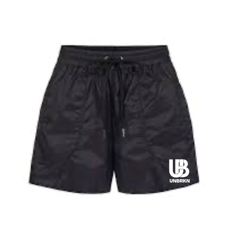 Nylon Essentials Short